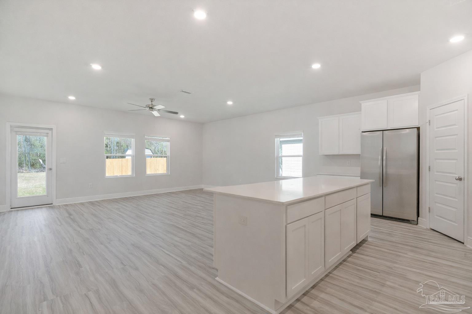 9797 Windy Hill Road Pensacola, FL 32526 - Photo 6 of 37