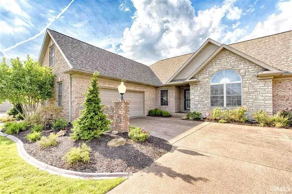 $2,395 | 2035 Long Cove Circle, Newburgh, IN 47630