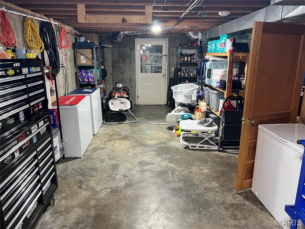 184 County Road 345 Jackson, MO 63755 - Photo 16 of 17