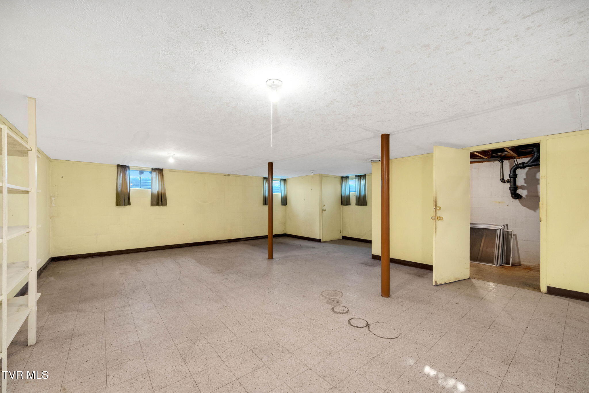 4191 Carters Valley Road Church Hill, TN 37642 - Photo 17 of 25 18-web-or-mls-4191 Caters Vly Rd-18