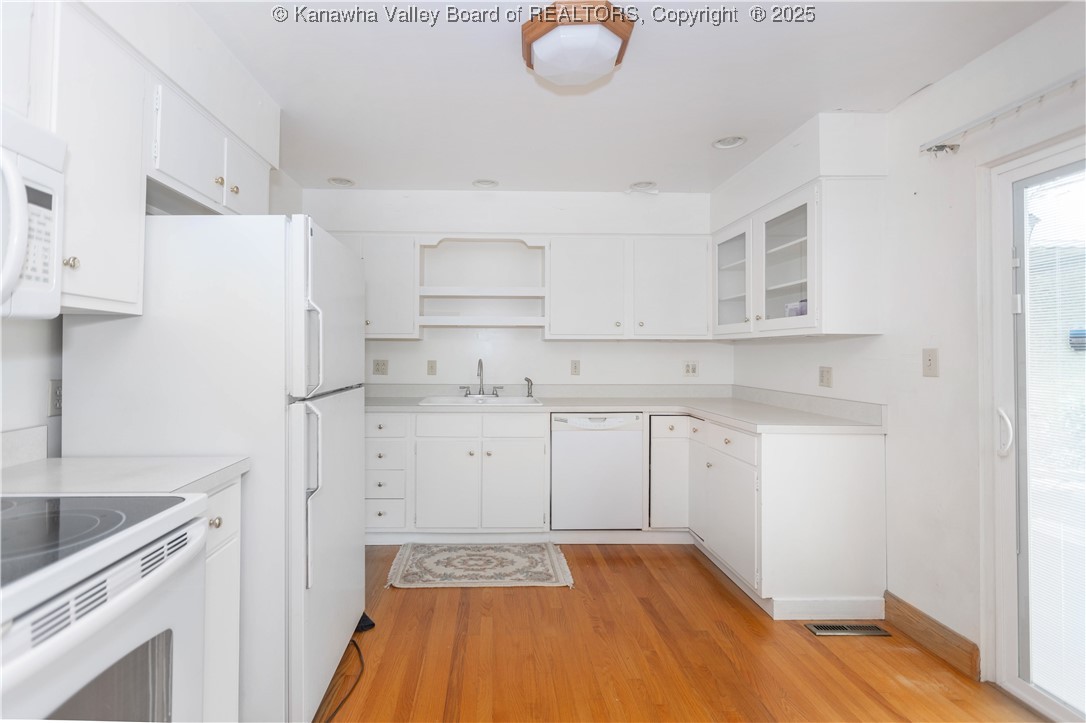1111 Shamrock Road Charleston, WV 25314 - Photo 15 of 50 Gallery Image 15
