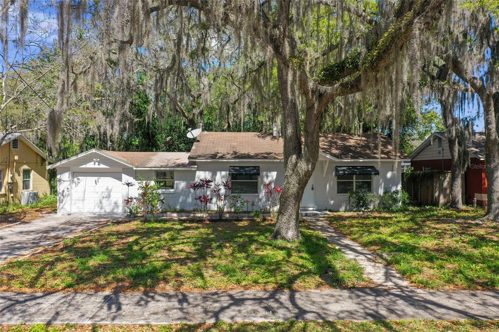 2002 High Street Leesburg, FL 34748 - Photo 1 of 1