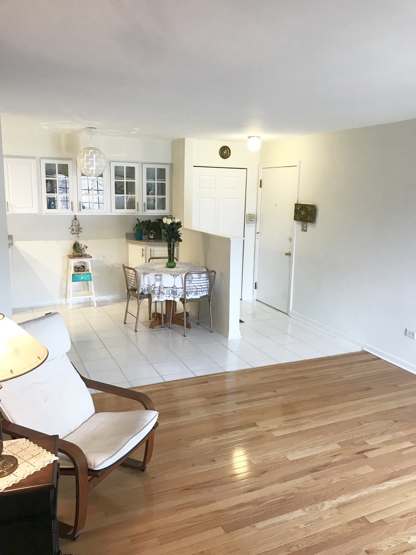 1621 North Windsor Drive, Unit 214 Arlington Heights, IL 60004 - Photo 7 of 30