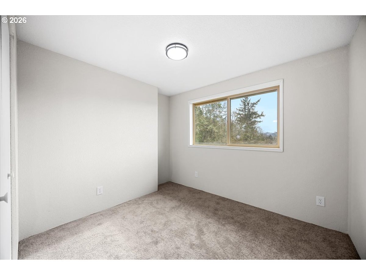 8981 Garden Valley Road Roseburg, OR 97471 - Photo 17 of 34