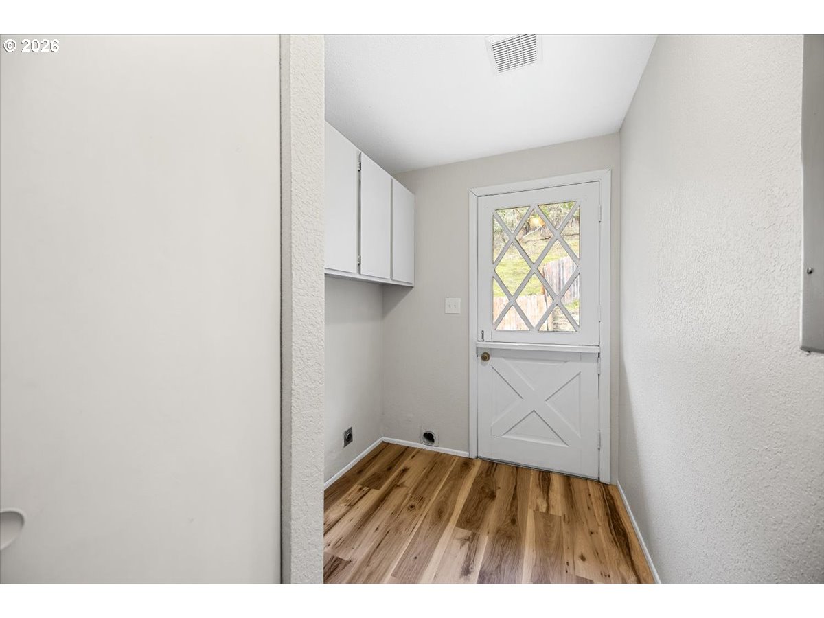 8981 Garden Valley Road Roseburg, OR 97471 - Photo 21 of 34