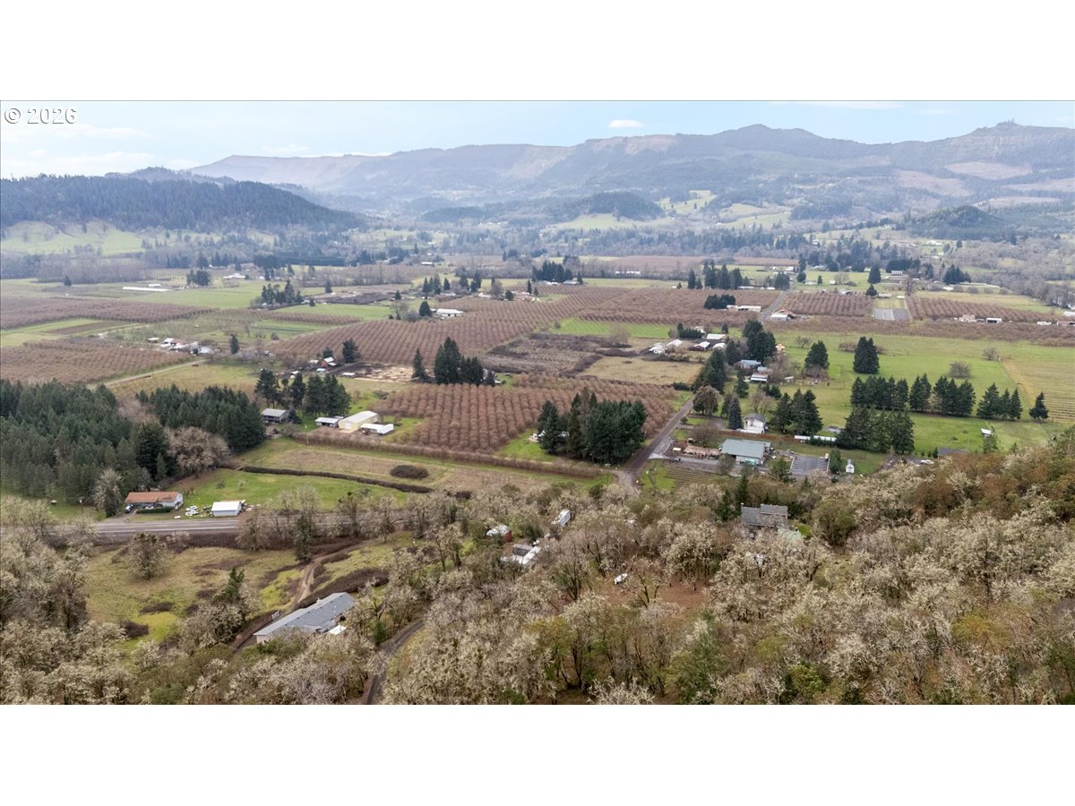 8981 Garden Valley Road Roseburg, OR 97471 - Photo 32 of 34