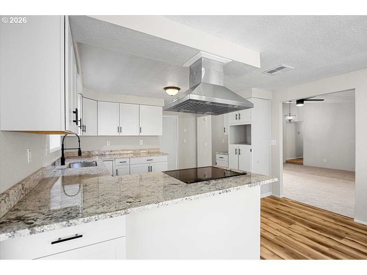 8981 Garden Valley Road Roseburg, OR 97471 - Photo 8 of 34