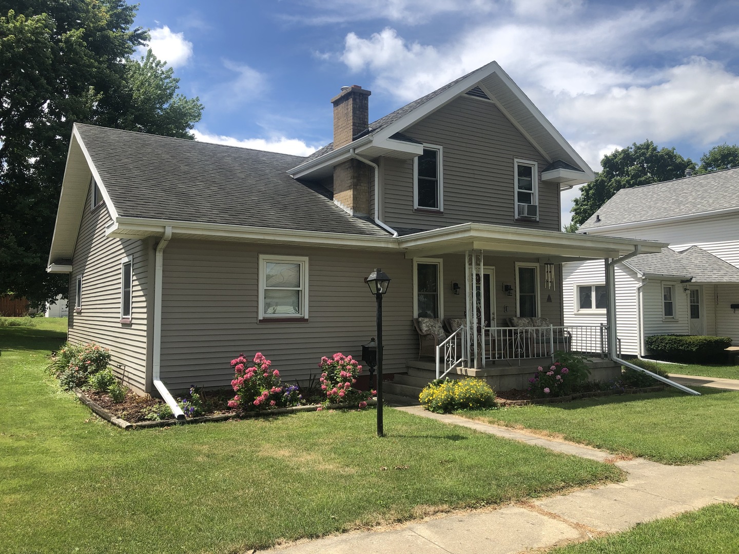 405 West Cleveland Street Spring Valley, IL 61362 - Photo 1 of 22