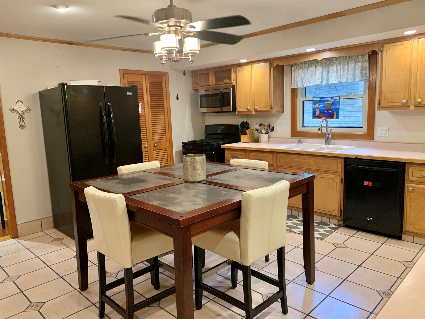 405 West Cleveland Street Spring Valley, IL 61362 - Photo 9 of 22