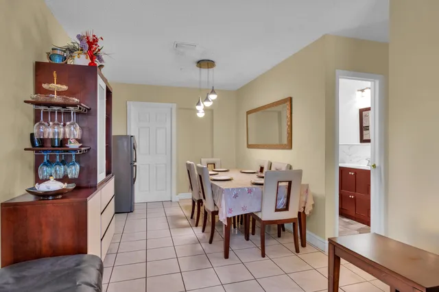 $605,000 | 7050 Raleigh Street, Hollywood, FL 33024