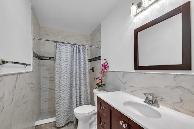 $605,000 | 7050 Raleigh Street, Hollywood, FL 33024