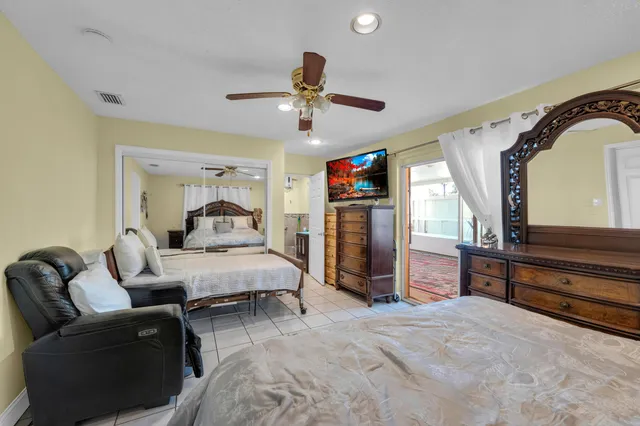 $605,000 | 7050 Raleigh Street, Hollywood, FL 33024