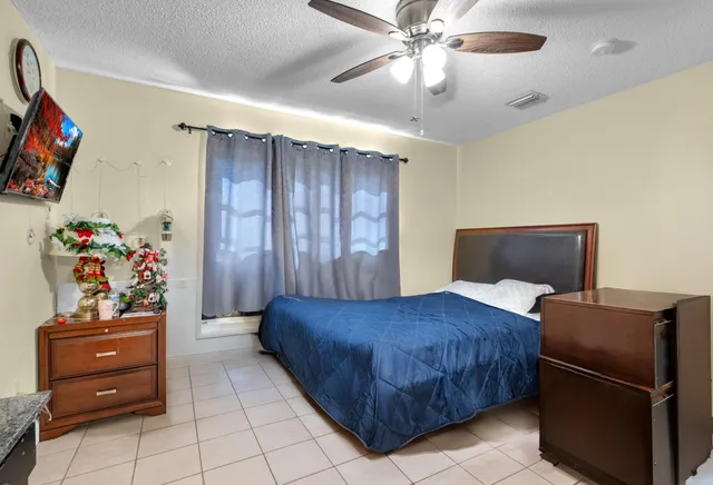 $605,000 | 7050 Raleigh Street, Hollywood, FL 33024