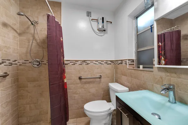 $605,000 | 7050 Raleigh Street, Hollywood, FL 33024