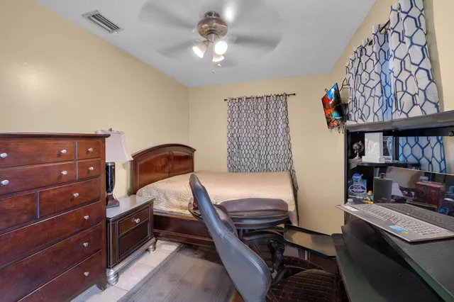 $605,000 | 7050 Raleigh Street, Hollywood, FL 33024