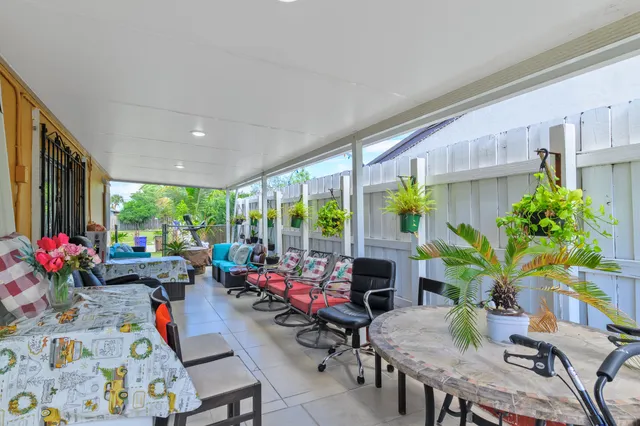 $605,000 | 7050 Raleigh Street, Hollywood, FL 33024