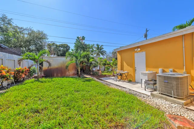 $605,000 | 7050 Raleigh Street, Hollywood, FL 33024