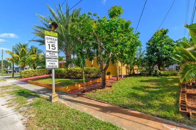 $605,000 | 7050 Raleigh Street, Hollywood, FL 33024