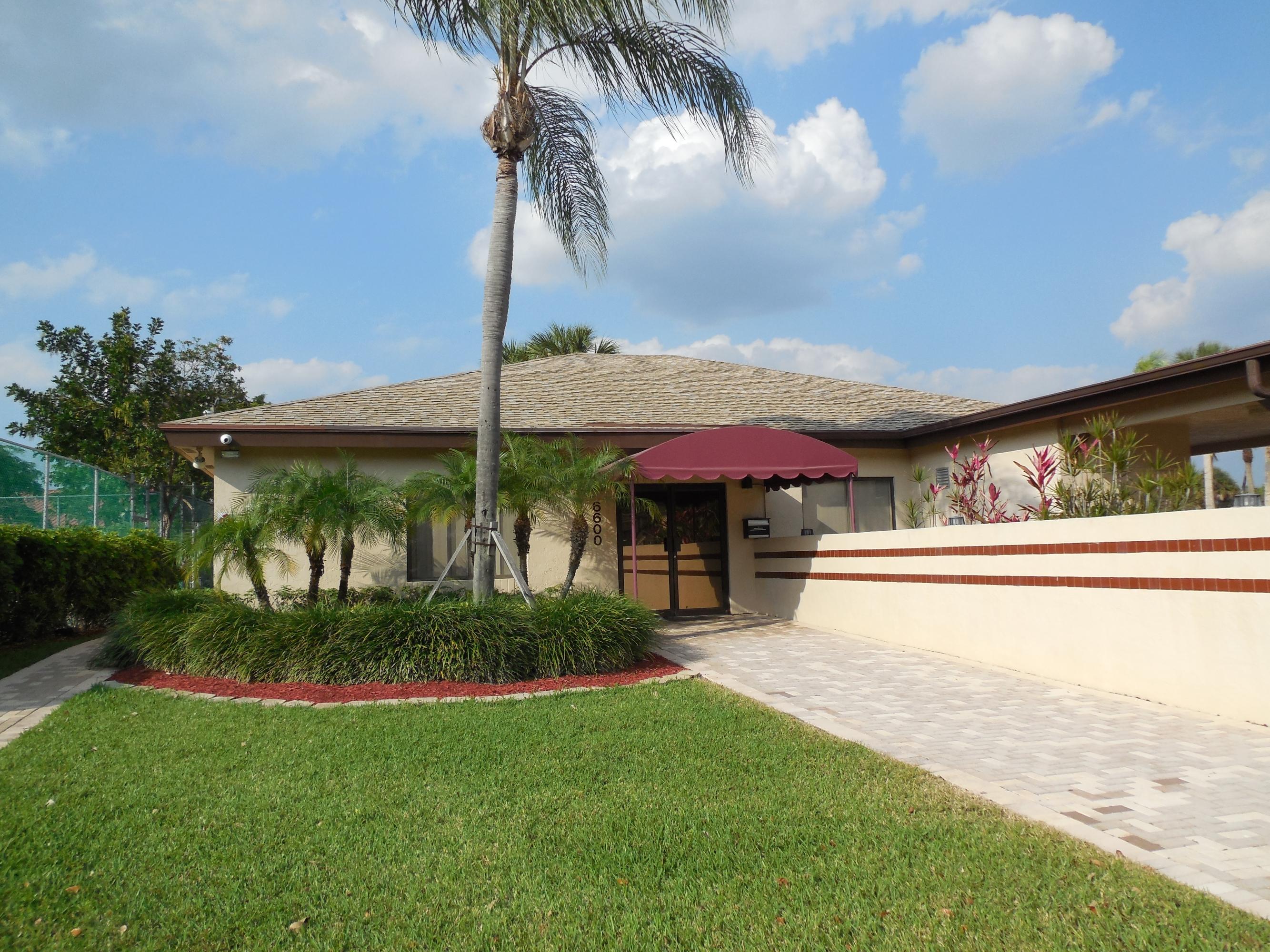 21950 Soundview Terrace, Unit 101 Boca Raton, FL 33433 - Photo 13 of 16 CLUBHOUSE