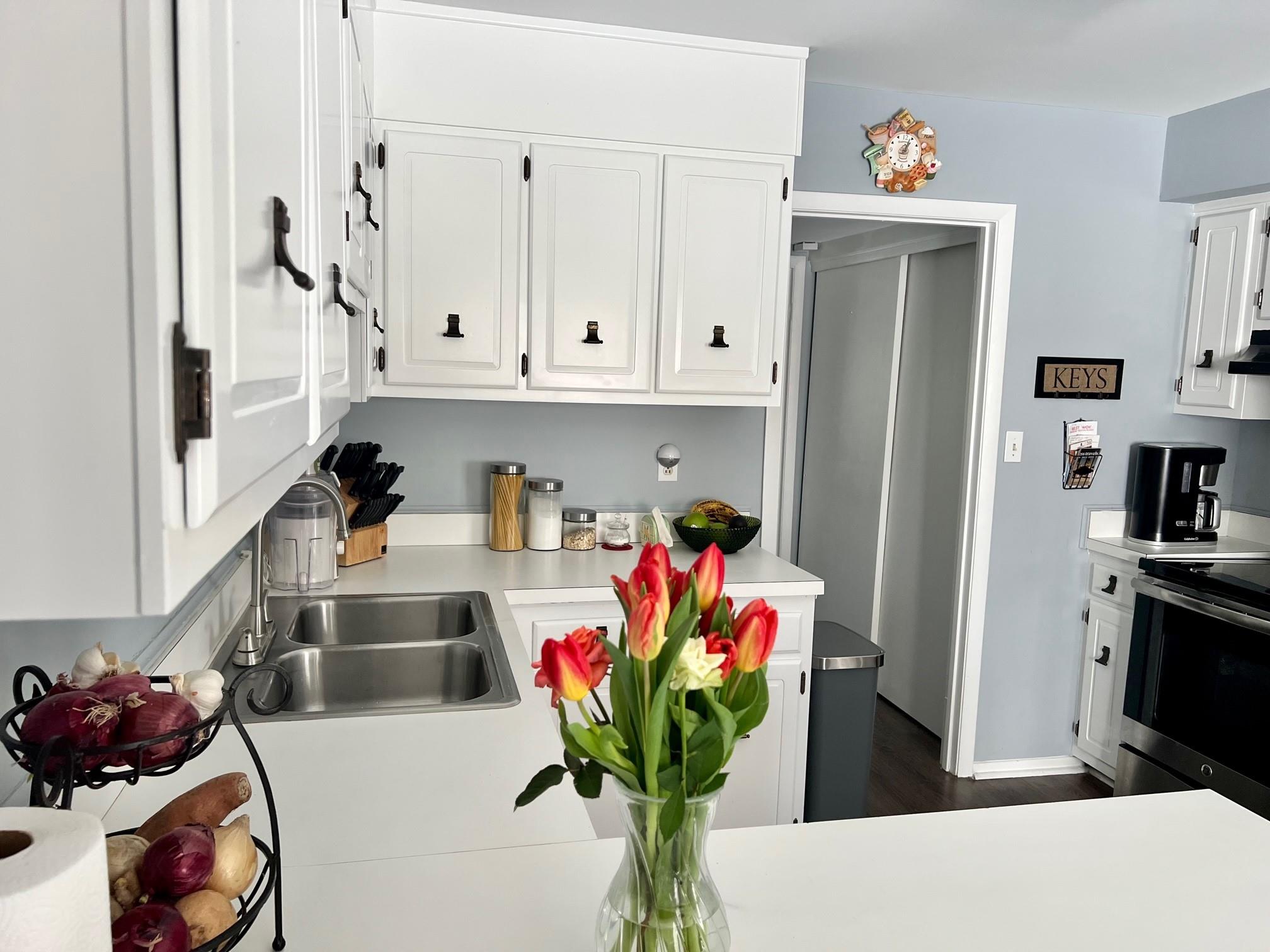 6710 Thermal Road Charlotte, NC 28211 - Photo 1 of 15 Gallery Image 1