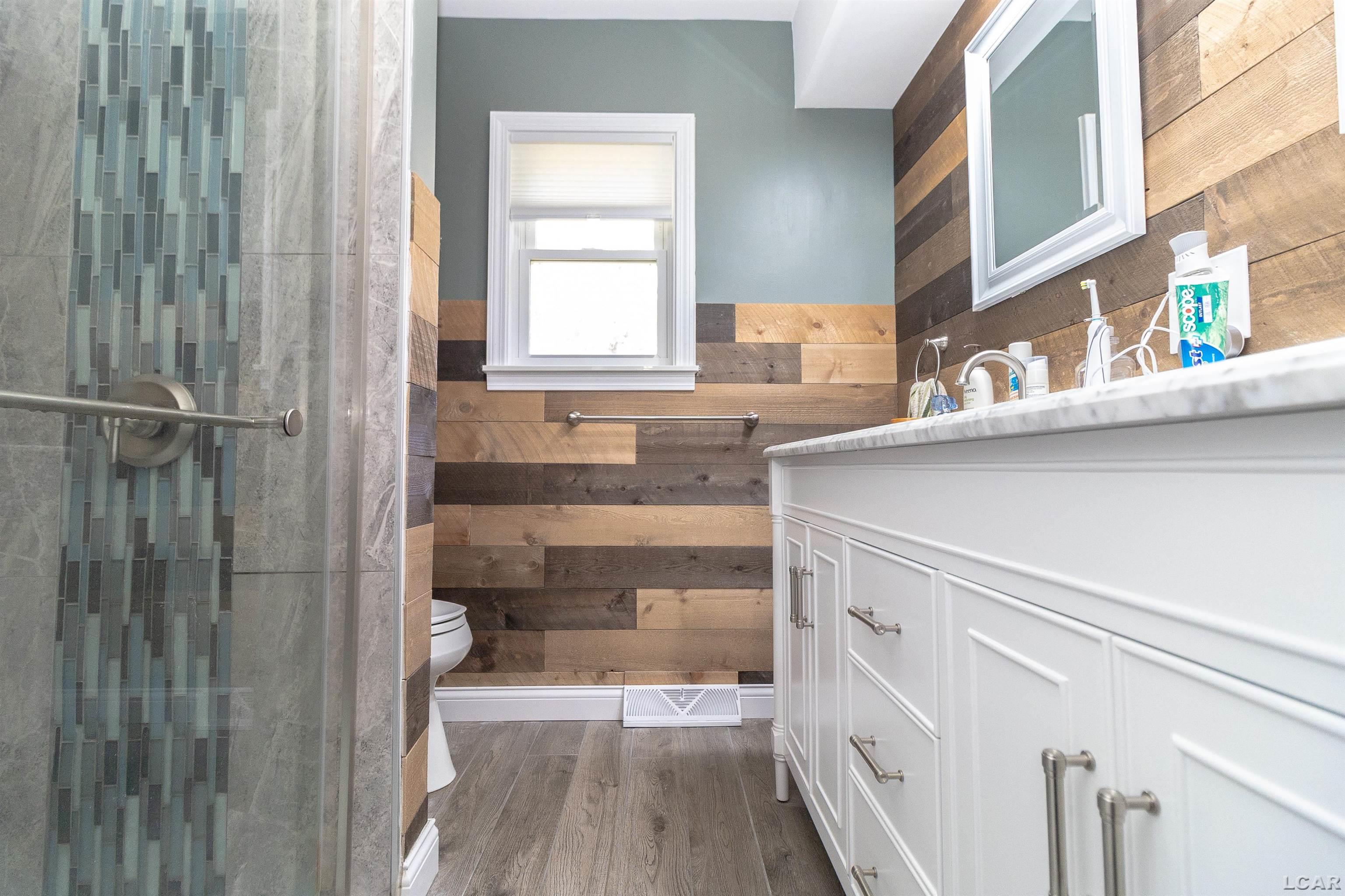 4118 South Custer Road Monroe, MI 48161 - Photo 30 of 59 MASTER BATHROOM