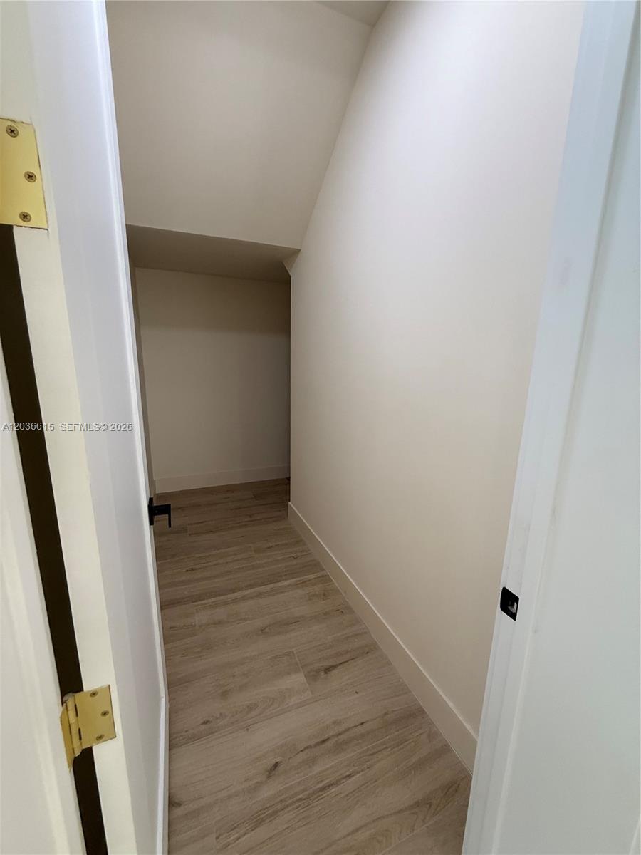 3326 Elizabeth Street Miami, FL 33133 - Photo 28 of 59