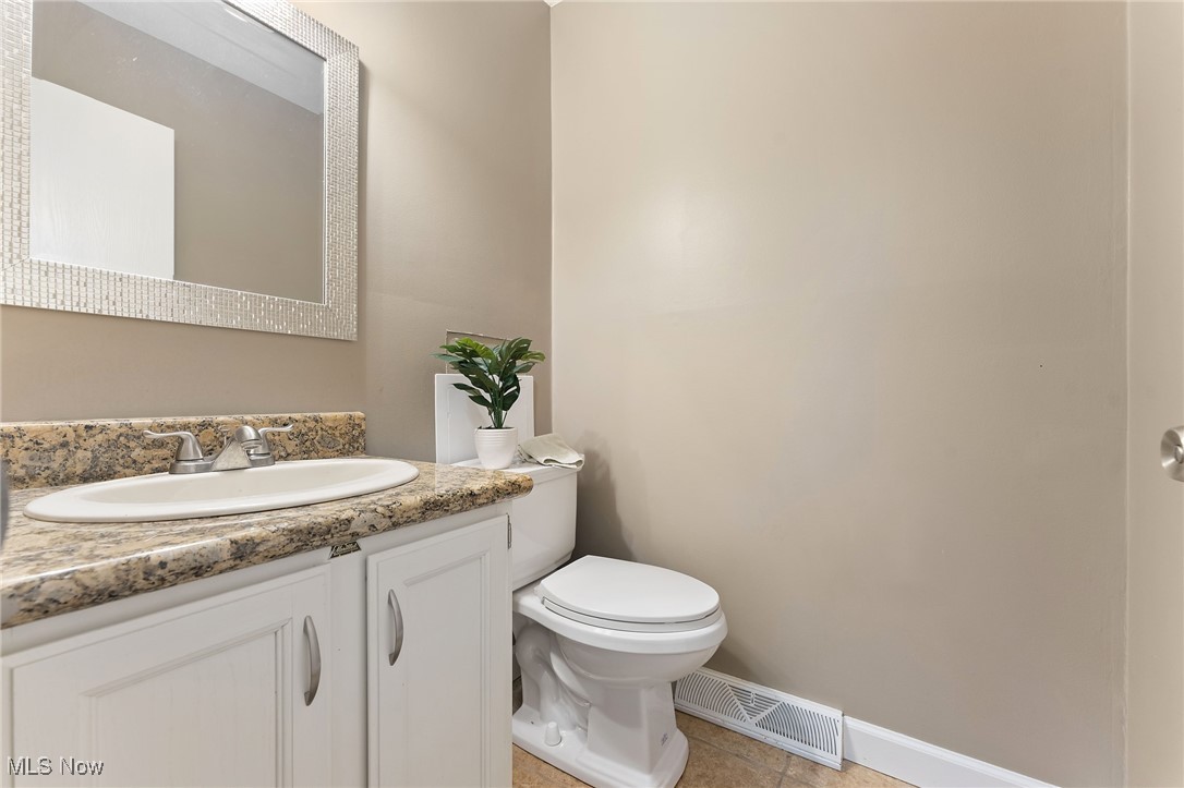 1260 Boardman-Canfield Road, Unit 29 Youngstown, OH 44512 - Photo 17 of 34