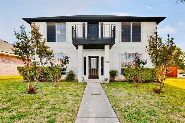 $289,999 | 1504 Aldridge Drive, Lancaster, TX 75134