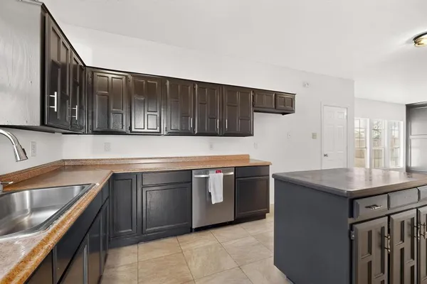 $289,999 | 1504 Aldridge Drive, Lancaster, TX 75134