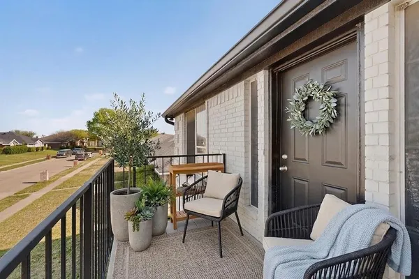 $289,999 | 1504 Aldridge Drive, Lancaster, TX 75134