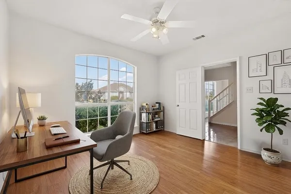 $289,999 | 1504 Aldridge Drive, Lancaster, TX 75134