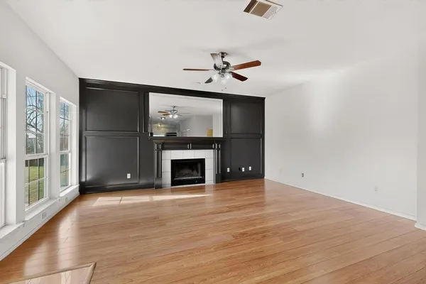 $289,999 | 1504 Aldridge Drive, Lancaster, TX 75134