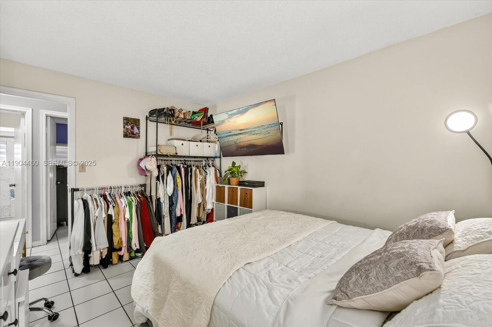 14049 Southwest 55th Street Miami, FL 33175 - Photo 11 of 19