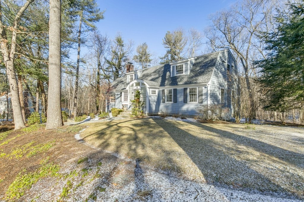 19 White Road Wayland, MA 01778 - Photo 3 of 27 a view of road with large trees