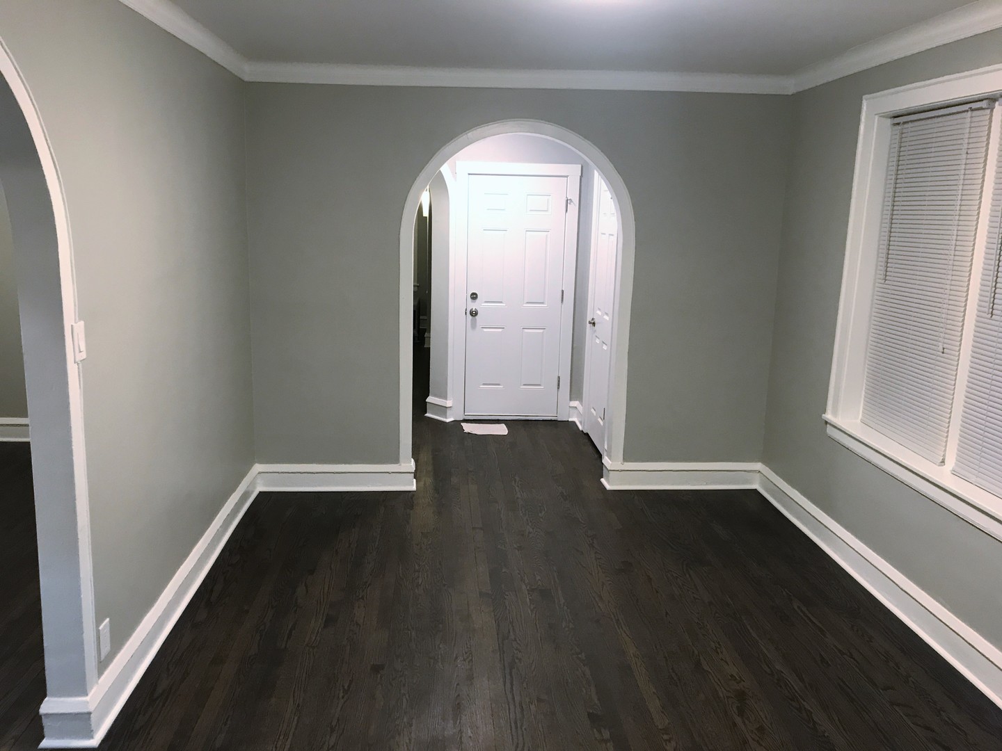 5526 North Artesian Avenue Chicago, IL 60625 - Photo 12 of 15