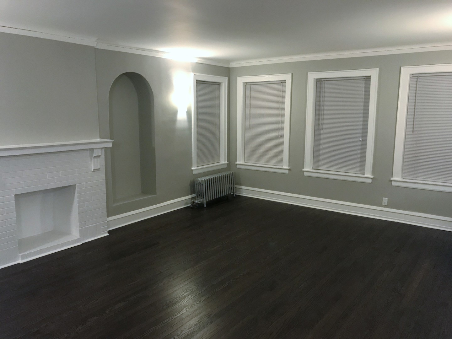 5526 North Artesian Avenue Chicago, IL 60625 - Photo 5 of 15