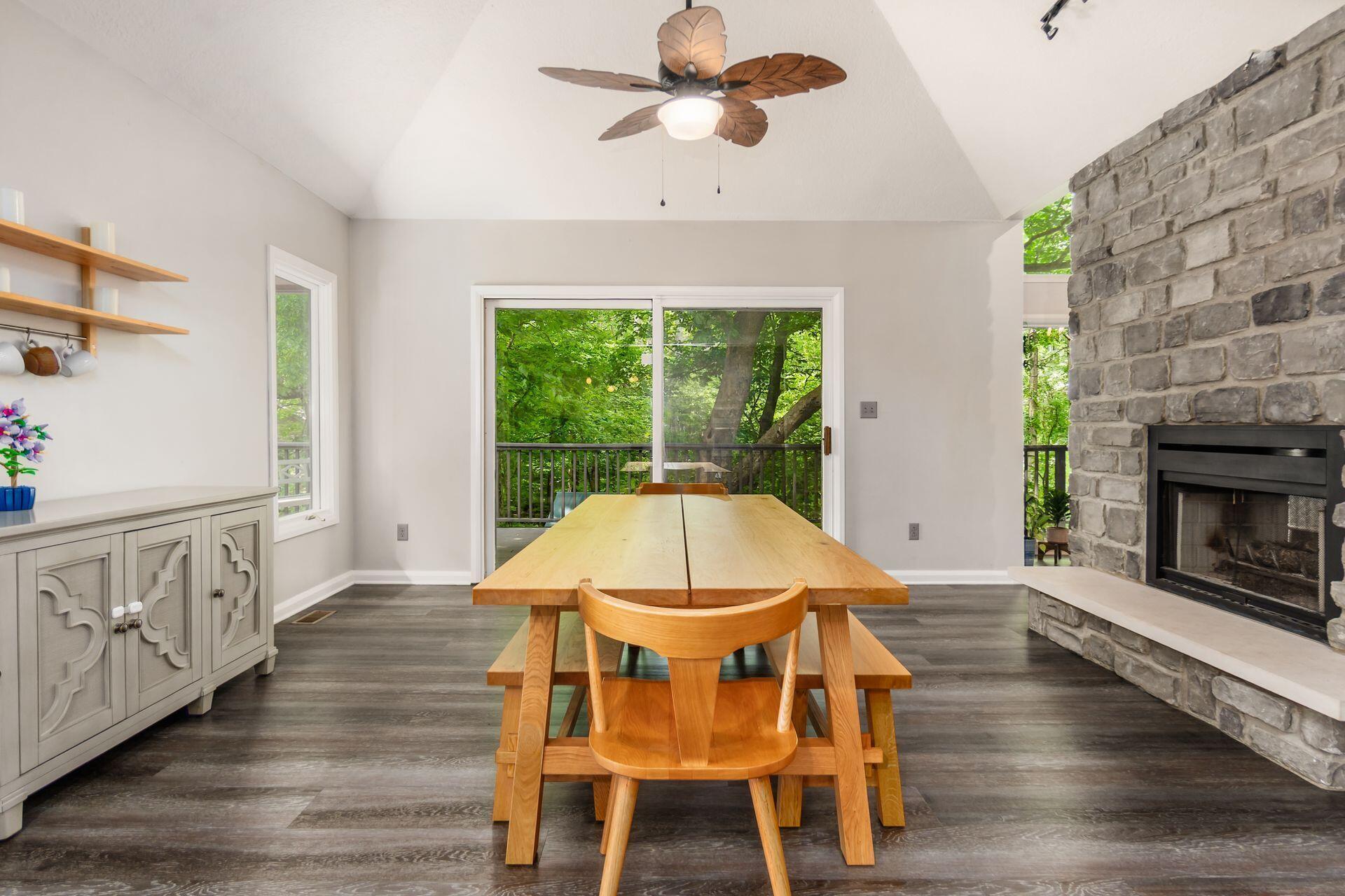 7089 Cooper Road Columbus, OH 43231 - Photo 12 of 52