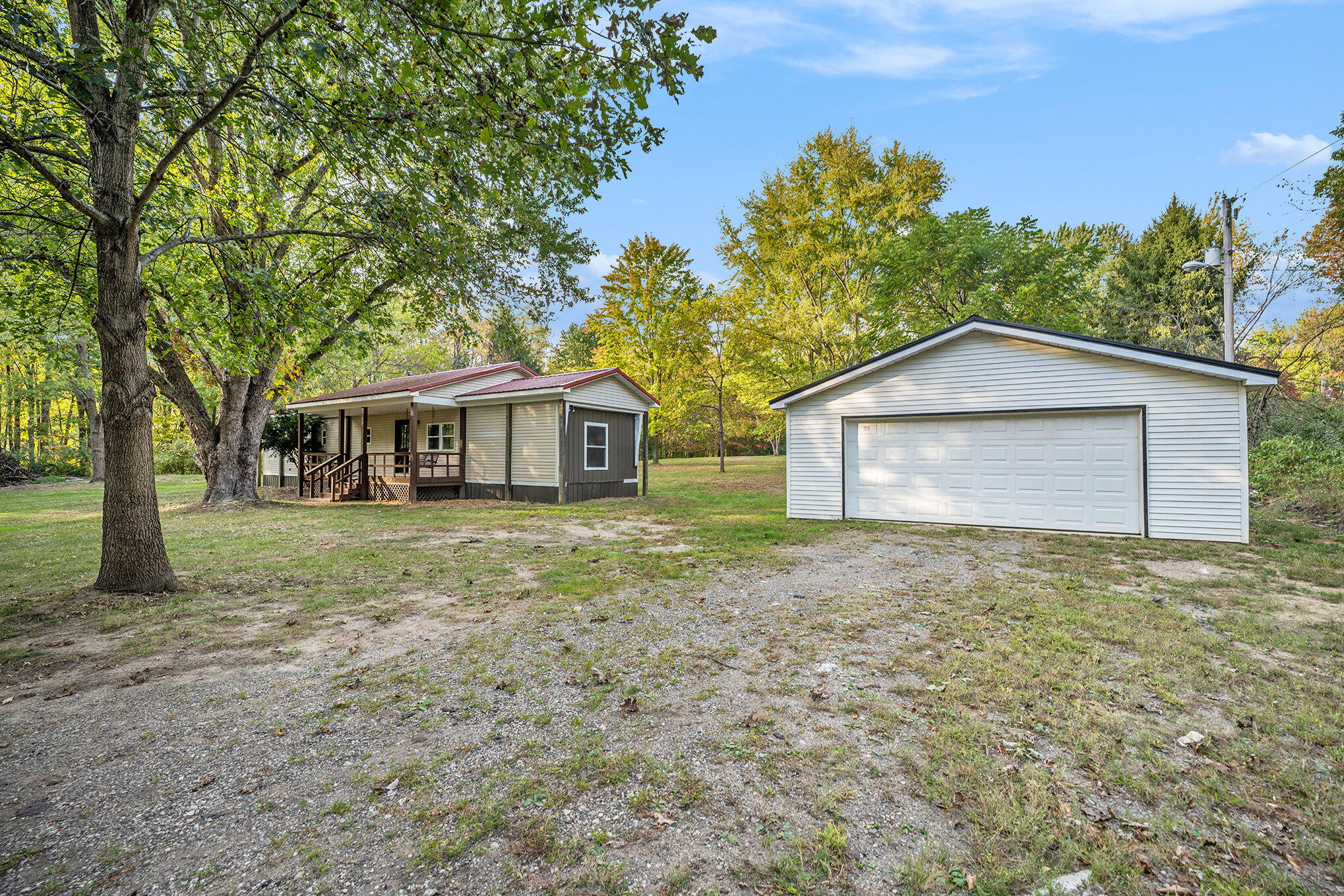 11350 Highway 60 Three Rivers, MI 49093 - Photo 4 of 21 020_dsc08526