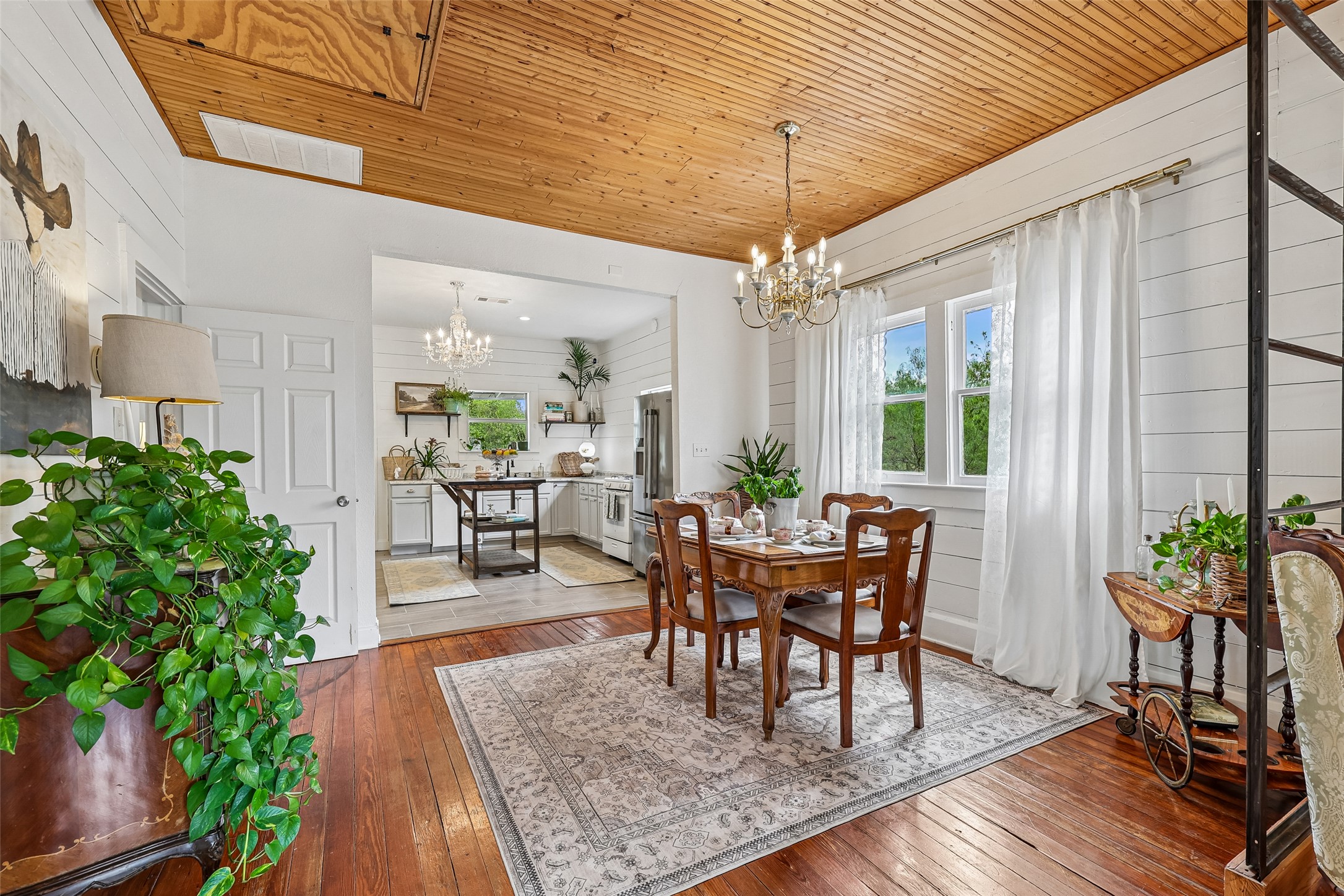 372 Old Lockhart Road Lockhart, TX 78644 - Photo 10 of 40 Gallery Image 10
