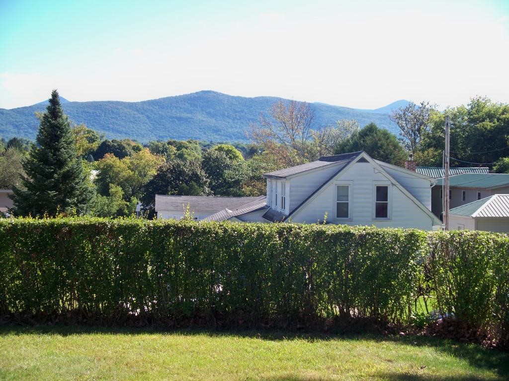101 Fairview Avenue Rutland, VT 05701 - Photo 3 of 40 Gallery Image 3