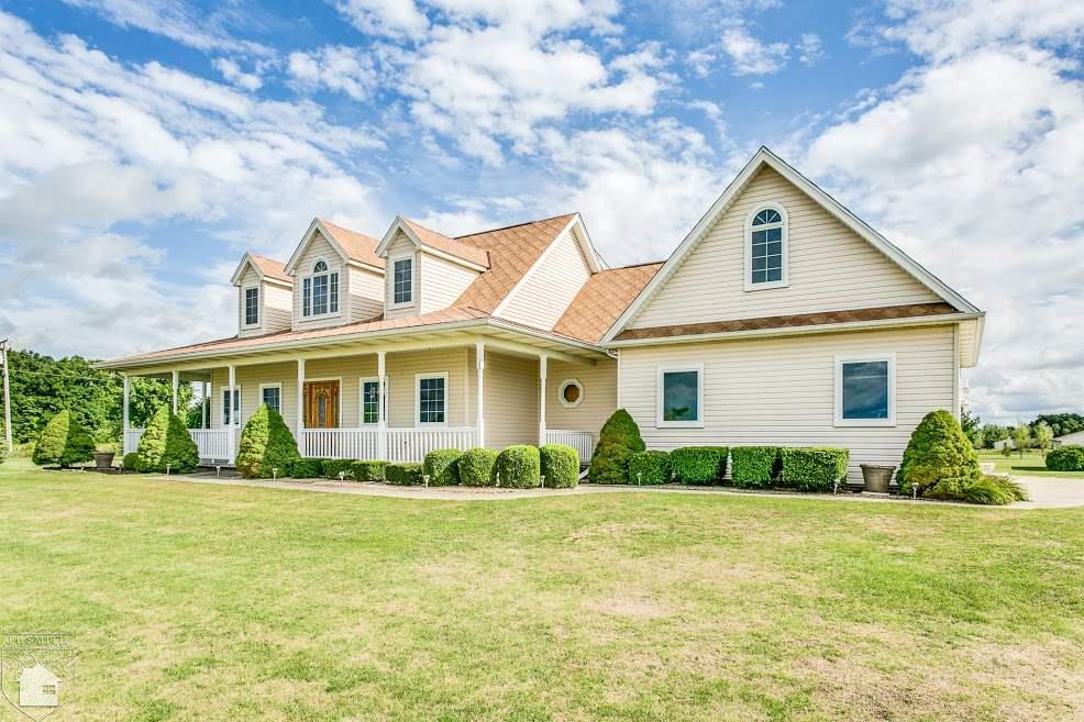 9519 Avoca Road Avoca, MI 48006 - Photo 2 of 25