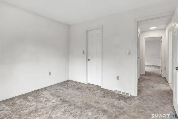 $425,000 | 330 Merwin Avenue, Unit 1D, Milford, CT 06460