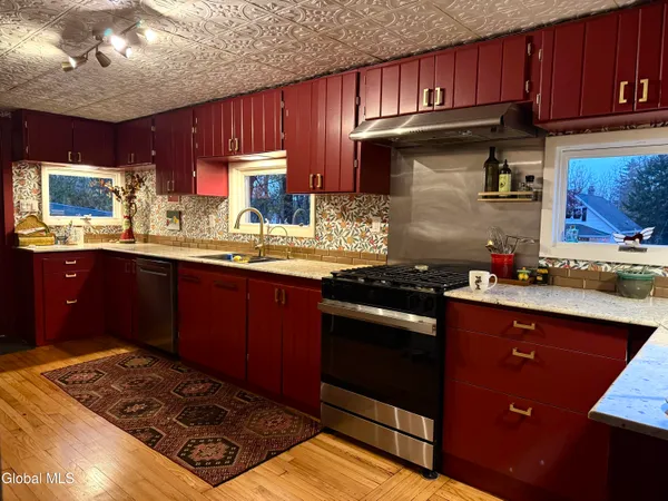 $332,000 | 30 Griswold Avenue, Troy, NY 12180