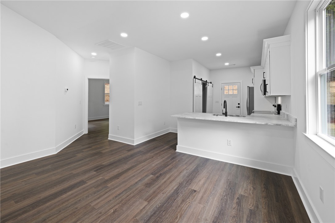 400 Hickory Trail Westminster, SC 29693 - Photo 10 of 36