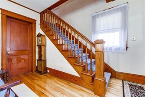 71 Barnard Road Worcester, MA 01605 - Photo 5 of 28 Gallery Image 5