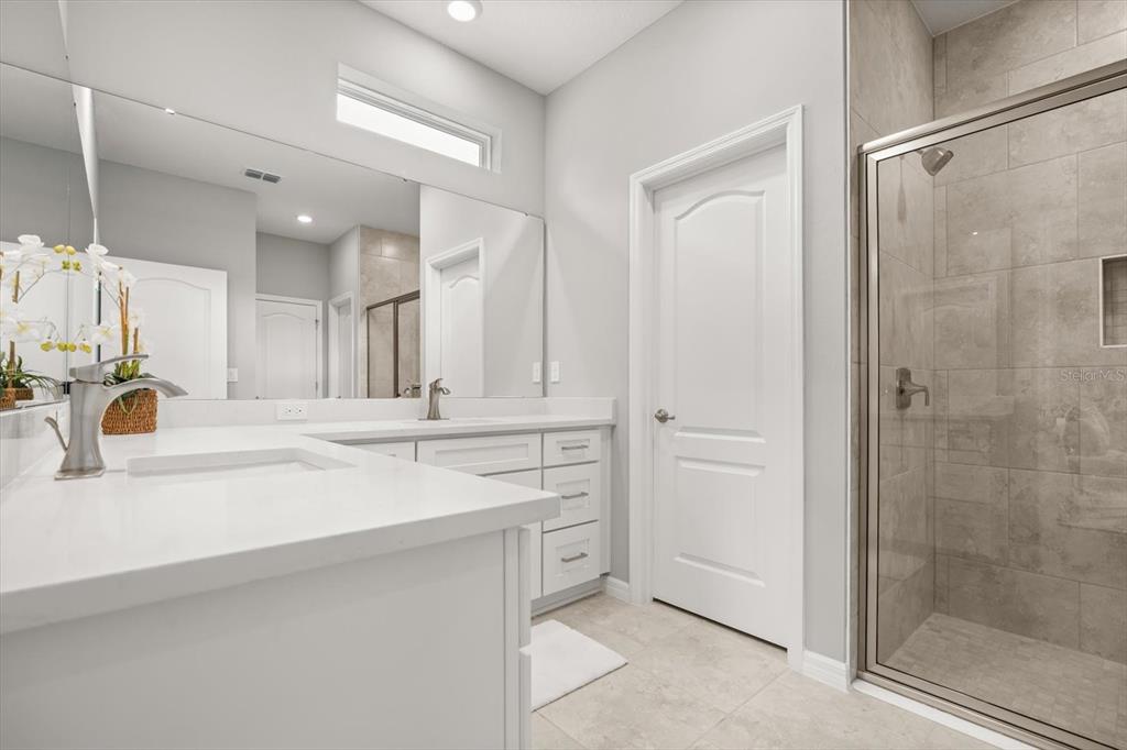 2725 Southwest 154th Place Road Ocala, FL 34473 - Photo 13 of 26