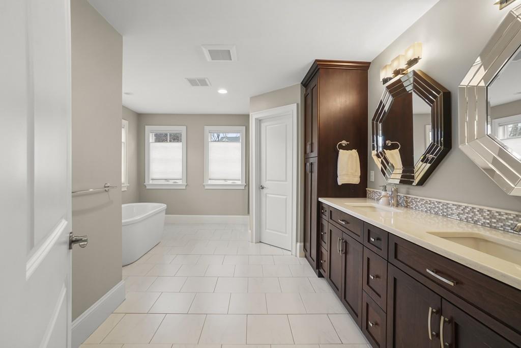 3 Wilde Road Wellesley Hills, MA 02481 - Photo 13 of 19