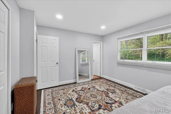 $359,900 | 3201 Yorkchester Drive, St. Louis, MO 63129