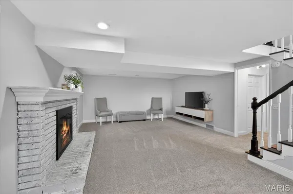 $359,900 | 3201 Yorkchester Drive, St. Louis, MO 63129