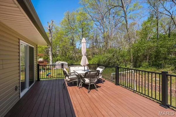 $359,900 | 3201 Yorkchester Drive, St. Louis, MO 63129